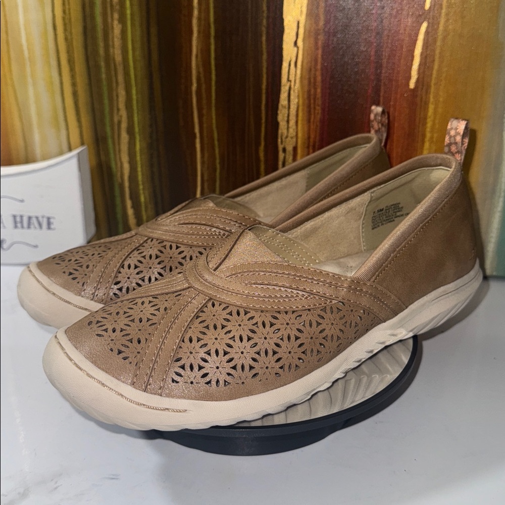 JBU by Jambu Florida Slip-On Shoes in Taupe Shimmer - Women’s Size 7.5M